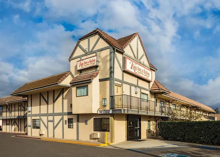 Lemon Heights Inn