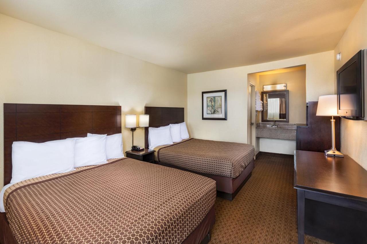 Lemon Heights Hotel Tustin