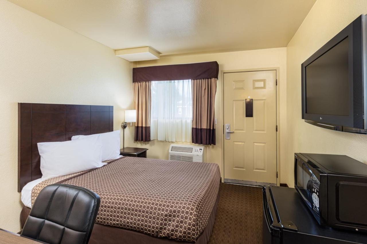 Hotel Lemon Heights 2*