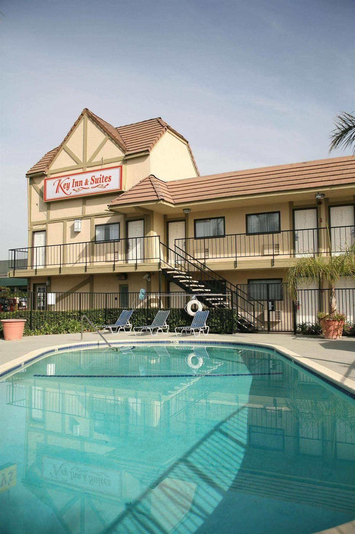 Hotel Lemon Heights 2*